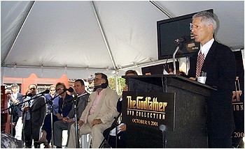 Paramount's Martin Blythe addressing the gathering.